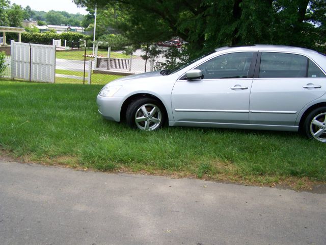 2005 Honda Accord ZQ8 LS