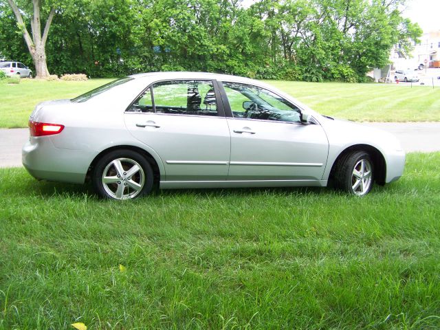 2005 Honda Accord ZQ8 LS