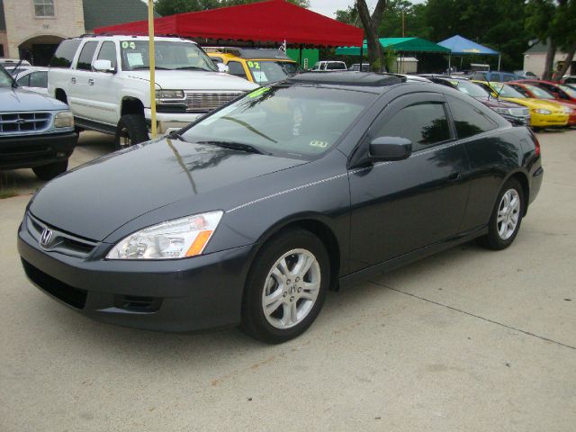 2006 Honda Accord 2dr Reg Cab 120.5 WB