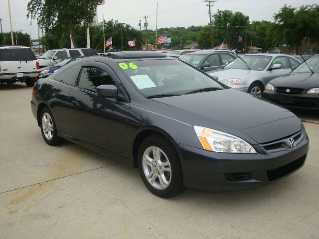 2006 Honda Accord 2dr Reg Cab 120.5 WB