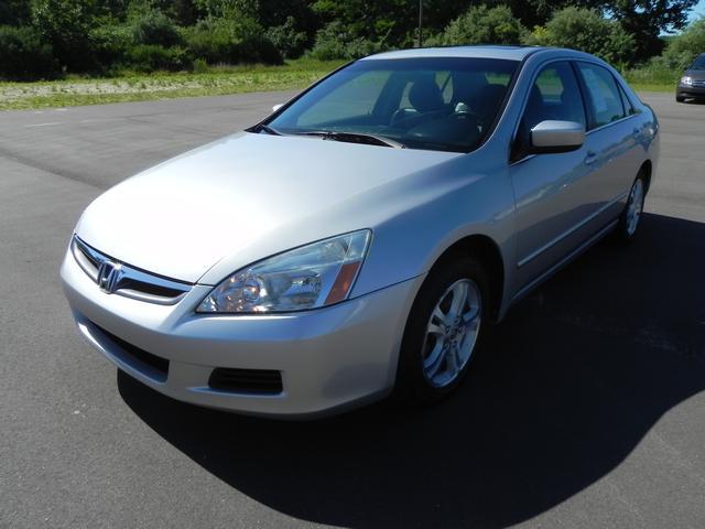 2006 Honda Accord LS 2WD