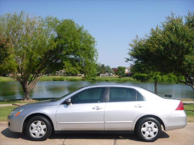 2006 Honda Accord Elk Conversion Van