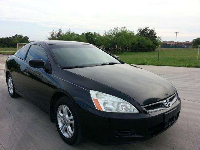 2006 Honda Accord 2dr Reg Cab 120.5 WB