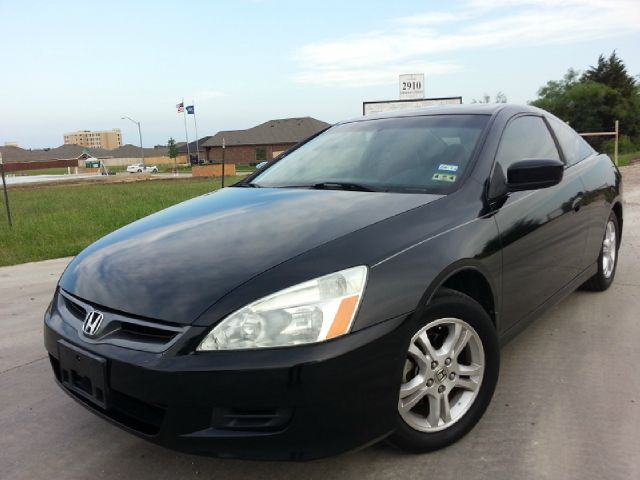 2006 Honda Accord 2dr Reg Cab 120.5 WB