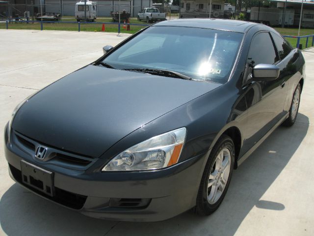 2006 Honda Accord 2dr Reg Cab 120.5 WB