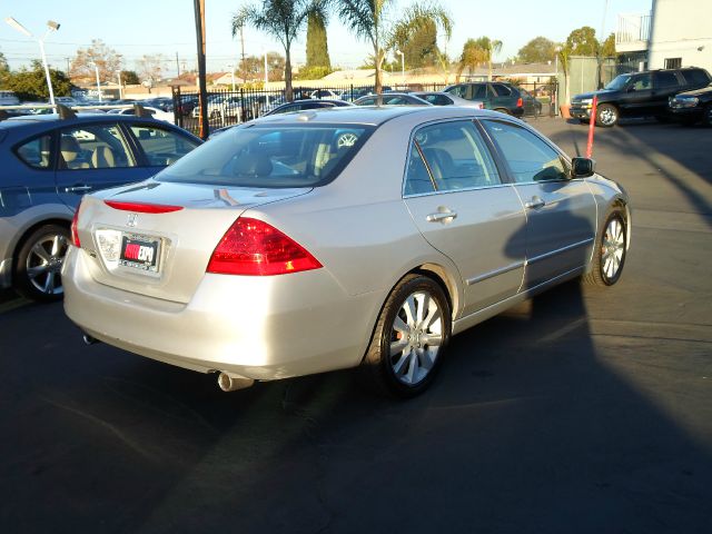 2006 Honda Accord SE Moonroof,power Pkg,cd/xm Stereo,abs,cert