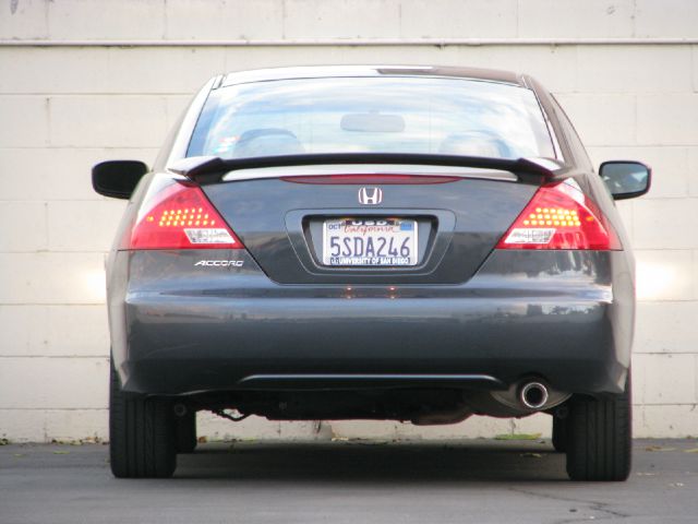 2006 Honda Accord 2dr Reg Cab 120.5 WB