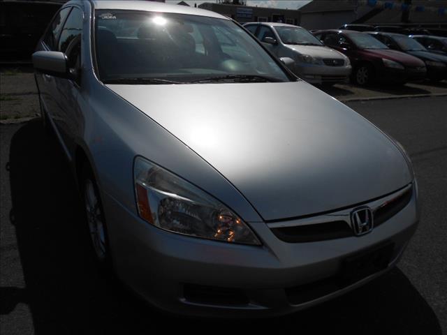 2006 Honda Accord 2dr Reg Cab 120.5 WB