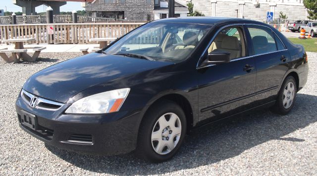 2006 Honda Accord 2dr Reg Cab 120.5 WB