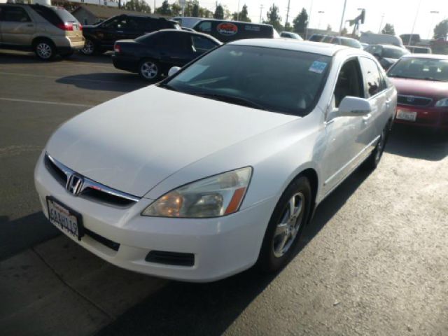 2006 Honda Accord LS Ext-cab 4x4