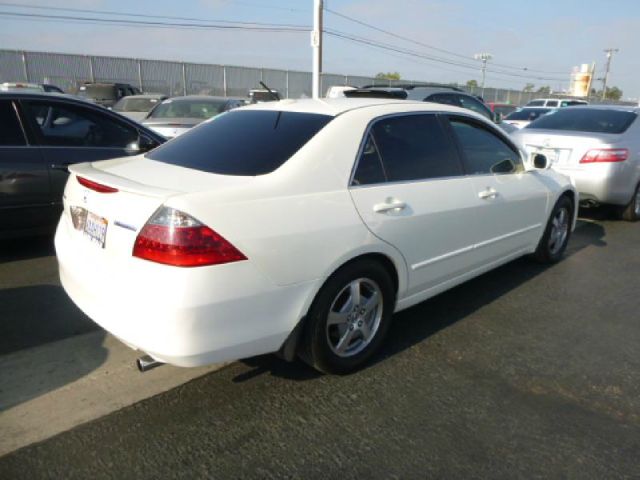 2006 Honda Accord LS Ext-cab 4x4