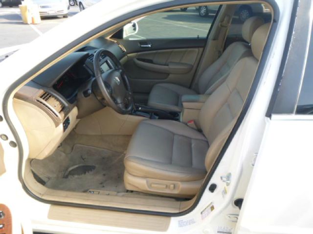 2006 Honda Accord LS Ext-cab 4x4