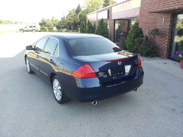 2007 Honda Accord SLT Quad Cab4x4