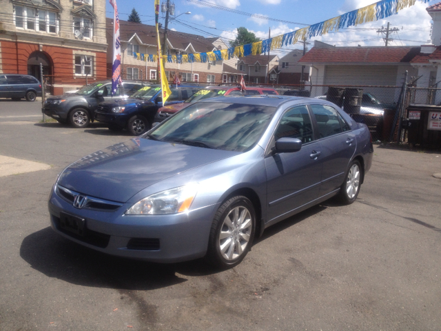 2007 Honda Accord 2011 Toyota Limited