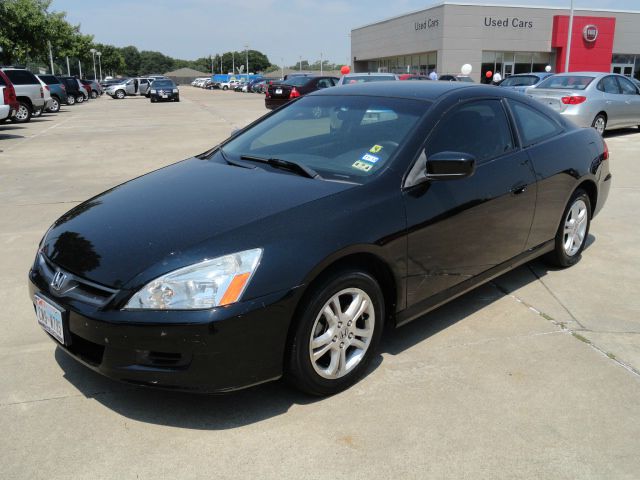 2007 Honda Accord 2dr Reg Cab 120.5 WB