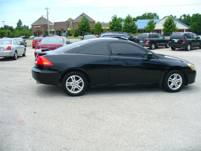 2007 Honda Accord 2dr Reg Cab 120.5 WB