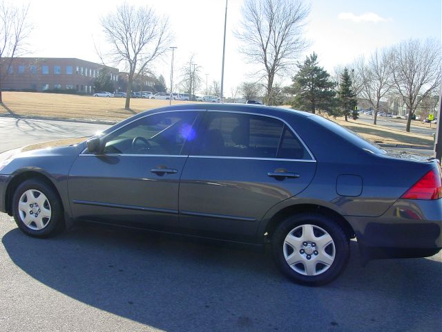 2007 Honda Accord 2dr Reg Cab 120.5 WB