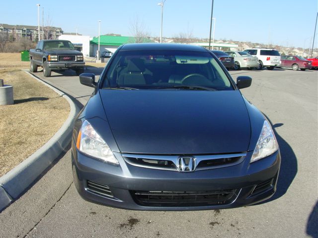 2007 Honda Accord 2dr Reg Cab 120.5 WB