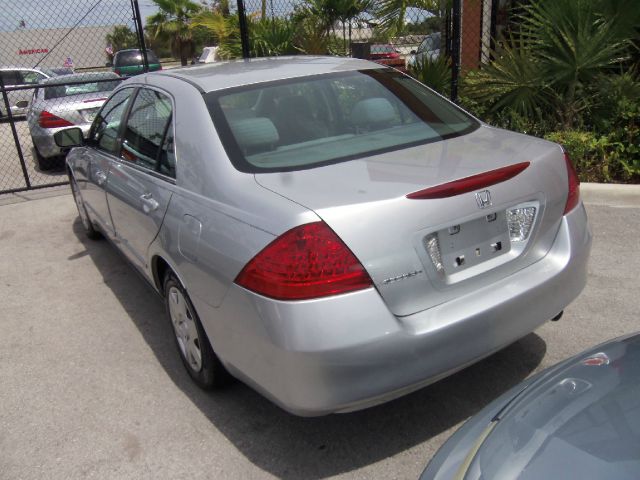 2007 Honda Accord 2dr Reg Cab 120.5 WB