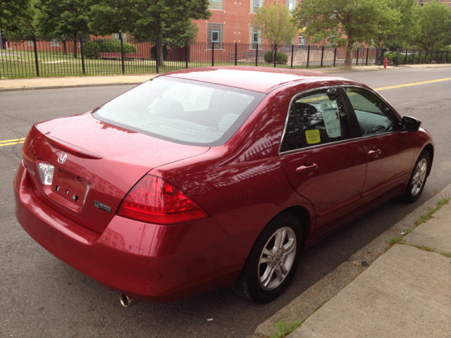 2007 Honda Accord 2dr Reg Cab 120.5 WB