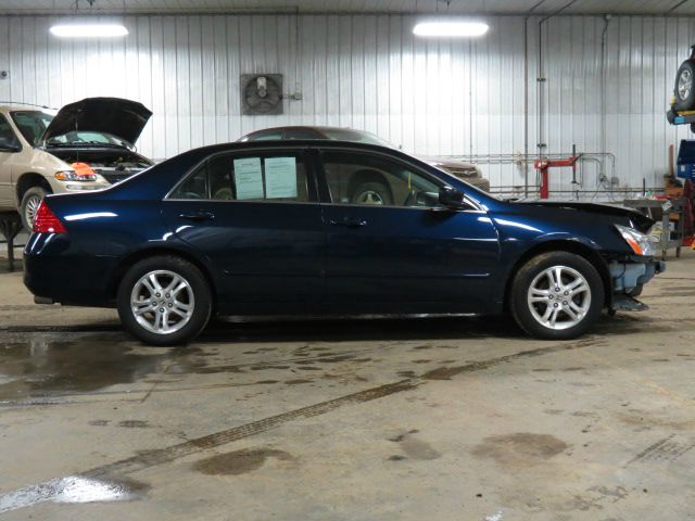 2007 Honda Accord 2dr Reg Cab 120.5 WB