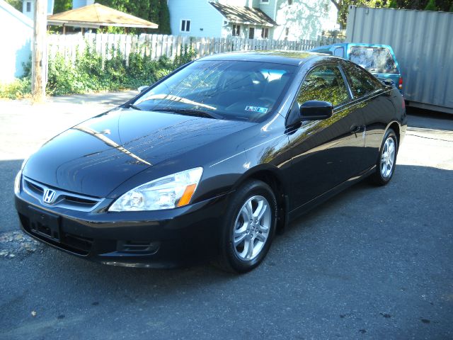 2007 Honda Accord 2dr Reg Cab 120.5 WB