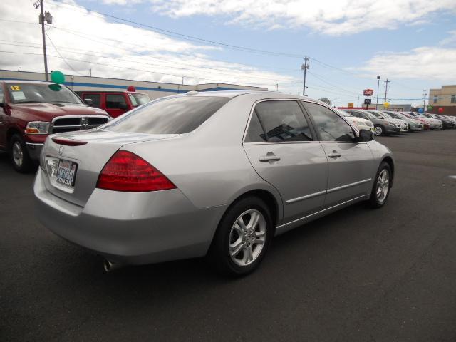 2007 Honda Accord LS 2WD