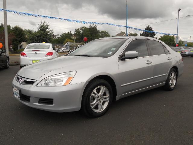 2007 Honda Accord LS 2WD