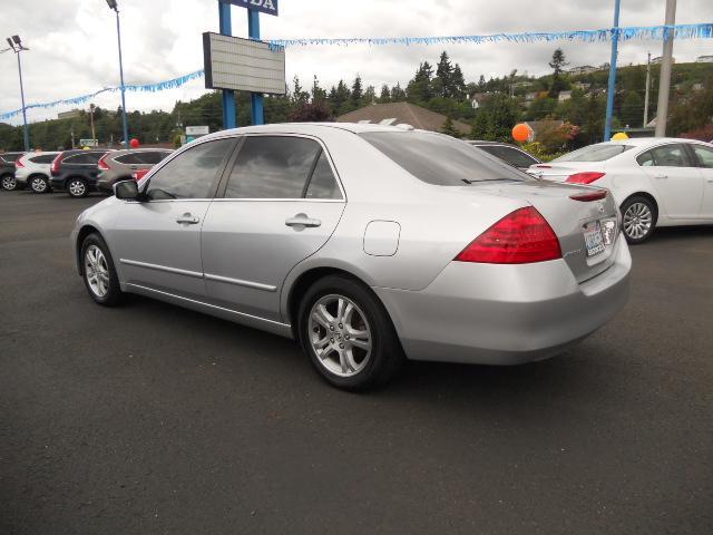 2007 Honda Accord LS 2WD