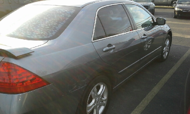 2007 Honda Accord 2dr Reg Cab 120.5 WB