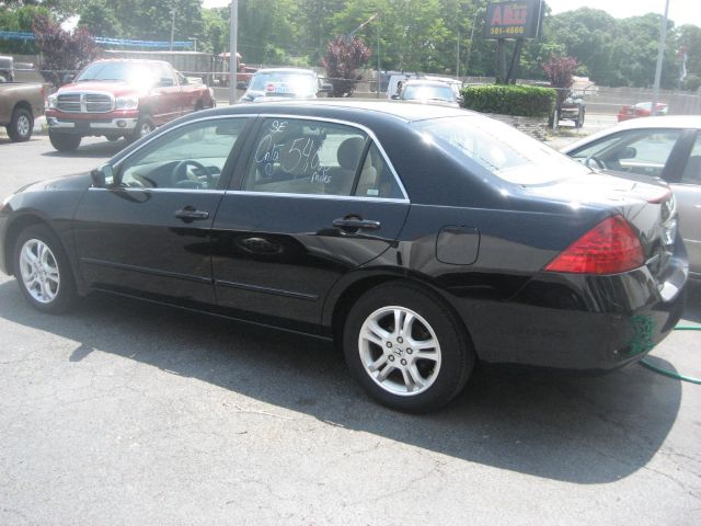 2007 Honda Accord 2dr Reg Cab 120.5 WB