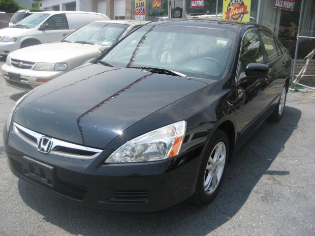 2007 Honda Accord 2dr Reg Cab 120.5 WB