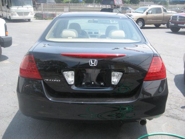 2007 Honda Accord 2dr Reg Cab 120.5 WB