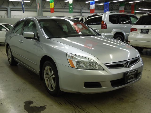 2007 Honda Accord 2dr Reg Cab 120.5 WB