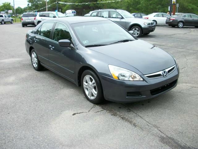 2007 Honda Accord 2dr Reg Cab 120.5 WB