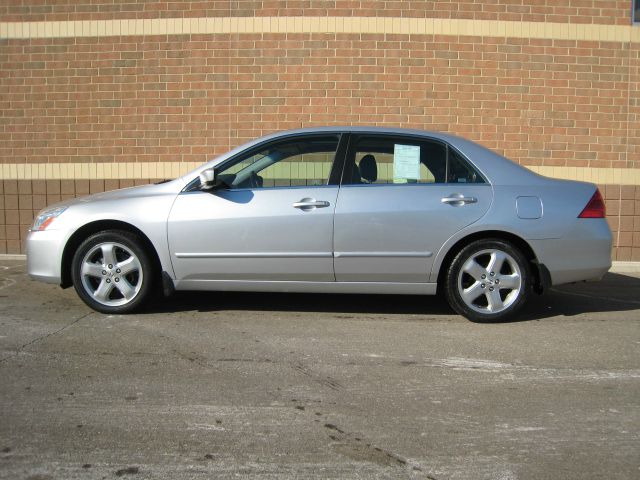 2007 Honda Accord SLE W.shell