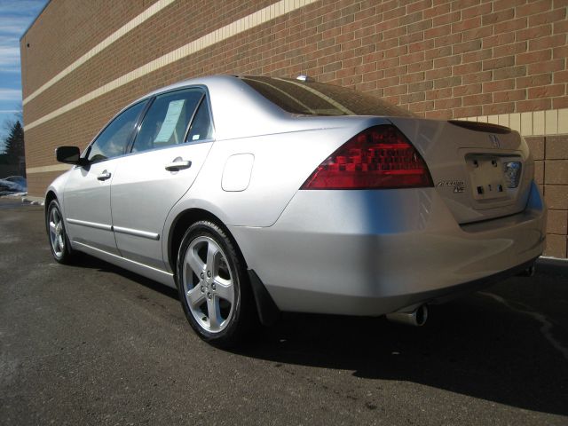 2007 Honda Accord SLE W.shell