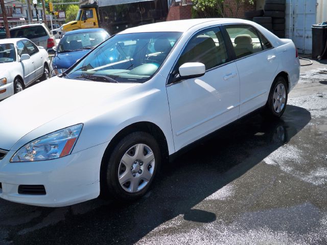 2007 Honda Accord 2dr Reg Cab 120.5 WB