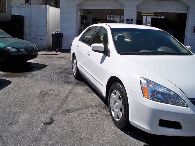 2007 Honda Accord 2dr Reg Cab 120.5 WB