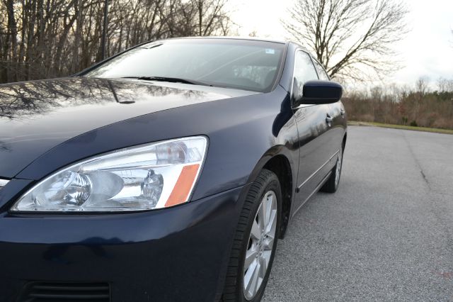 2007 Honda Accord SLT Quad Cab4x4