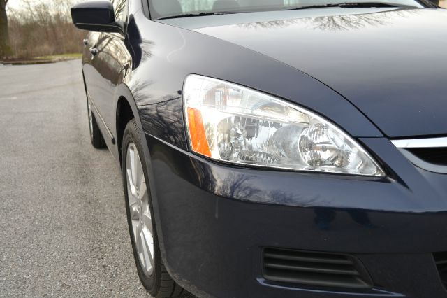 2007 Honda Accord SLT Quad Cab4x4