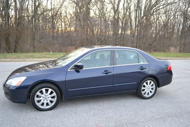 2007 Honda Accord SLT Quad Cab4x4