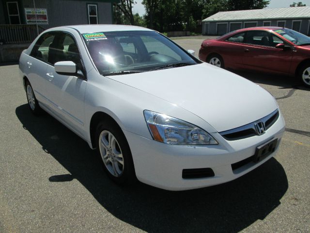 2007 Honda Accord 2dr Reg Cab 120.5 WB