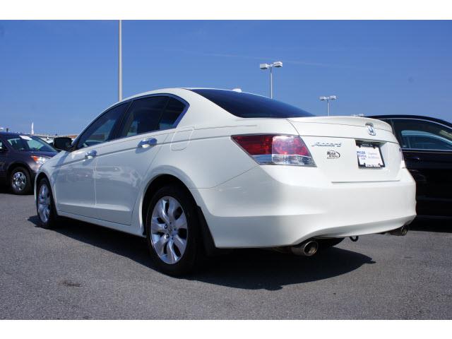 2008 Honda Accord C230 2dr Cpe 1.8L Coupe