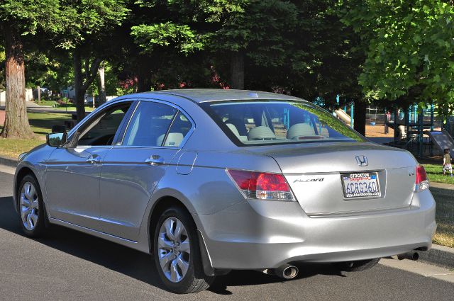 2008 Honda Accord XLS Popular 2WD