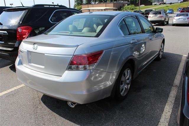 2008 Honda Accord 4WD Supercrew Styleside 5-1/2 Ft Box FX4 4x4 Truck