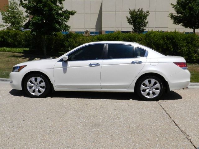 2008 Honda Accord 2011 Toyota Limited