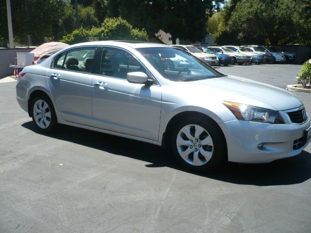 2008 Honda Accord XLS Popular 2WD