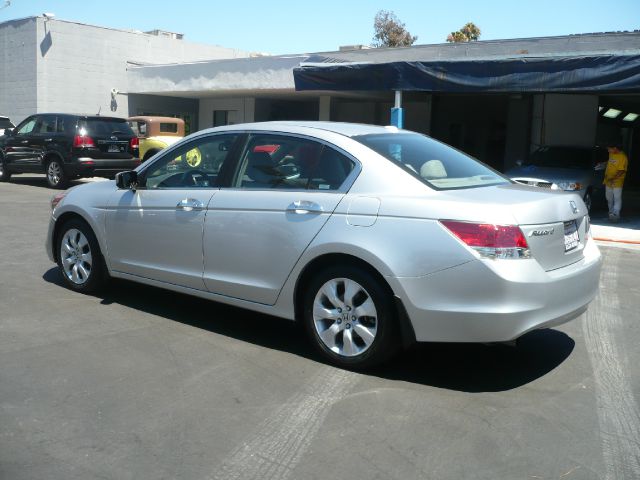 2008 Honda Accord XLS Popular 2WD