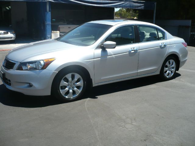 2008 Honda Accord XLS Popular 2WD